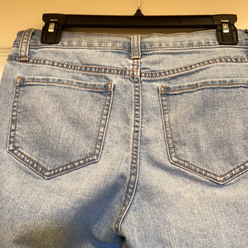 Shorts - Picture 4 of 4